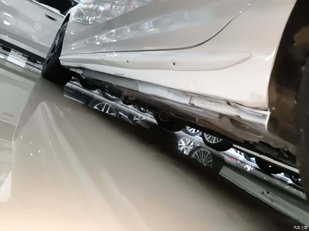 Audi A4L, 2017 22