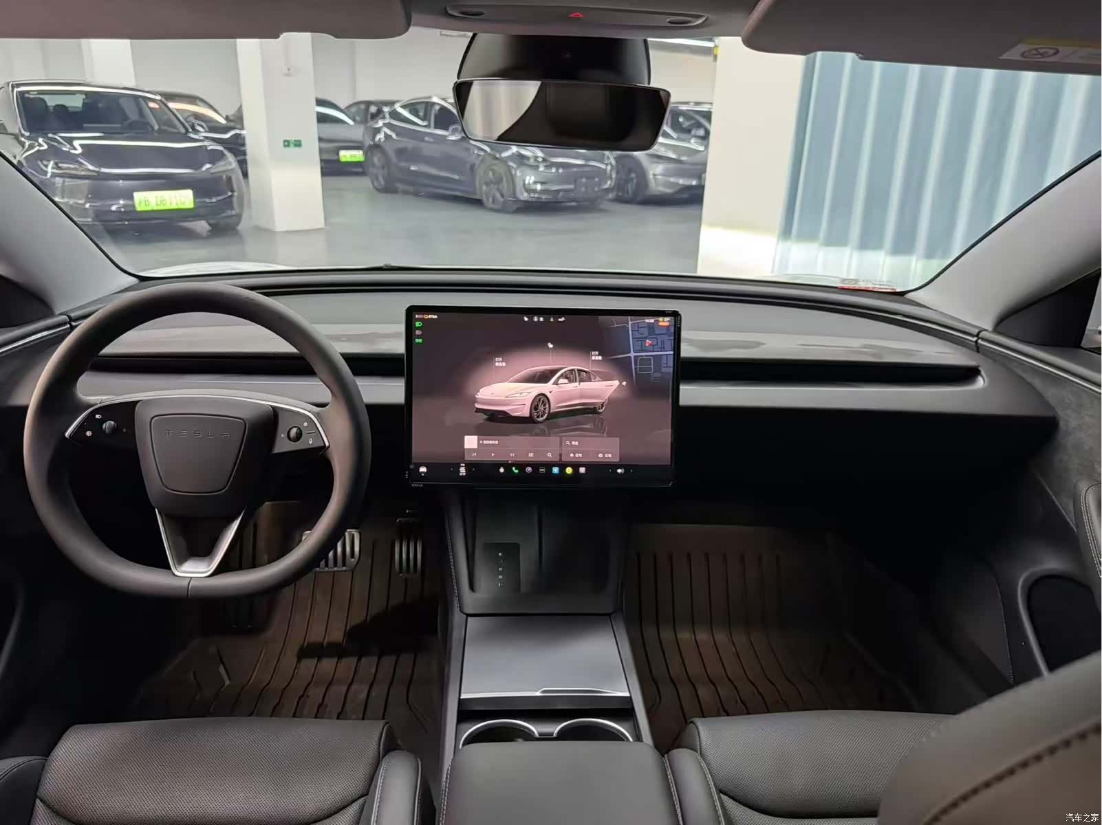 Tesla Model 3, 2025 4
