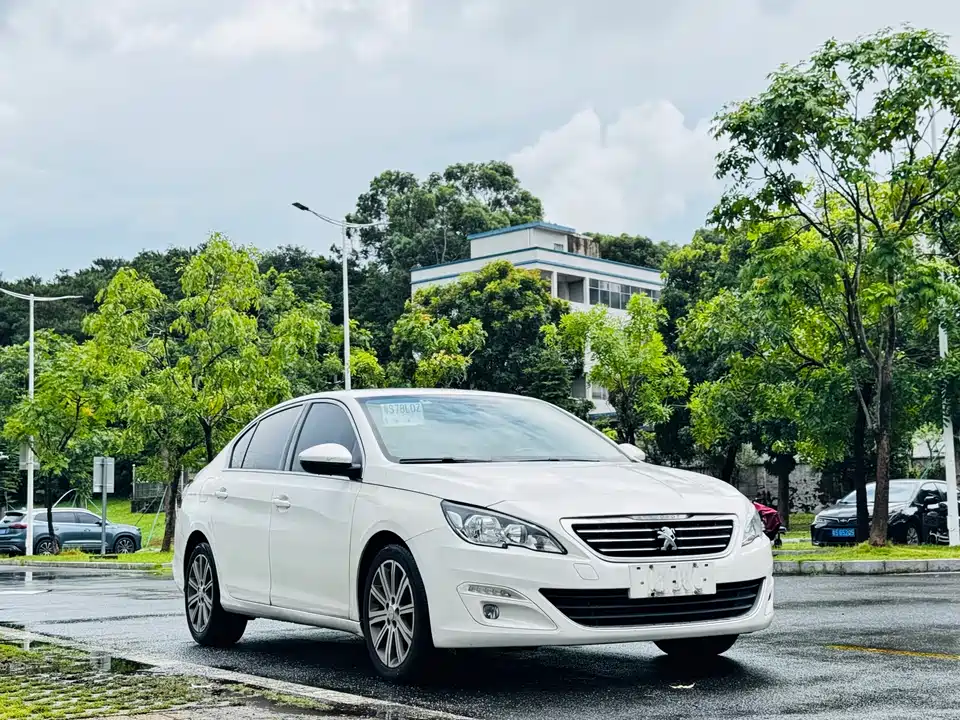 Peugeot 408