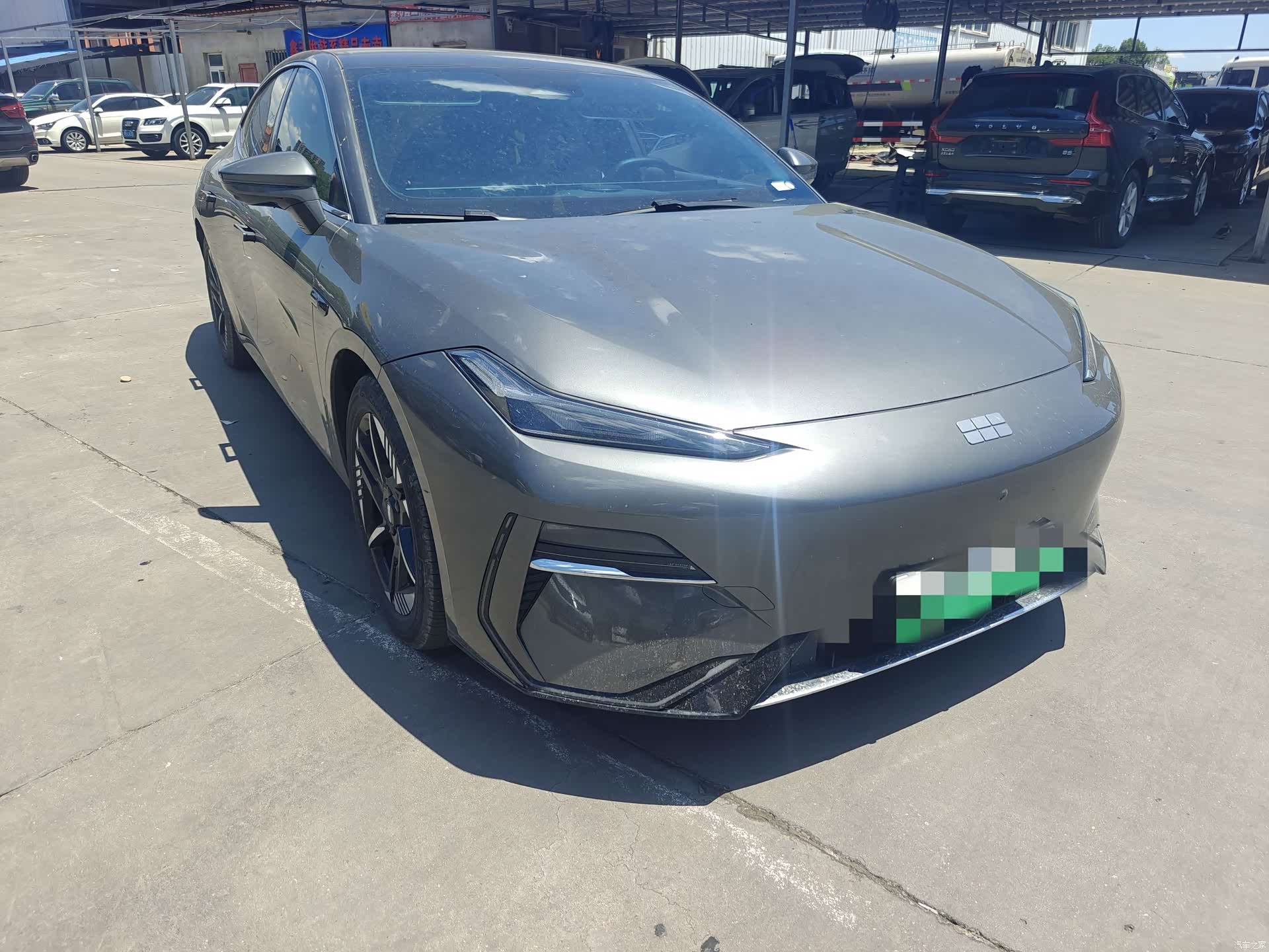 Geely E8, 2024 3