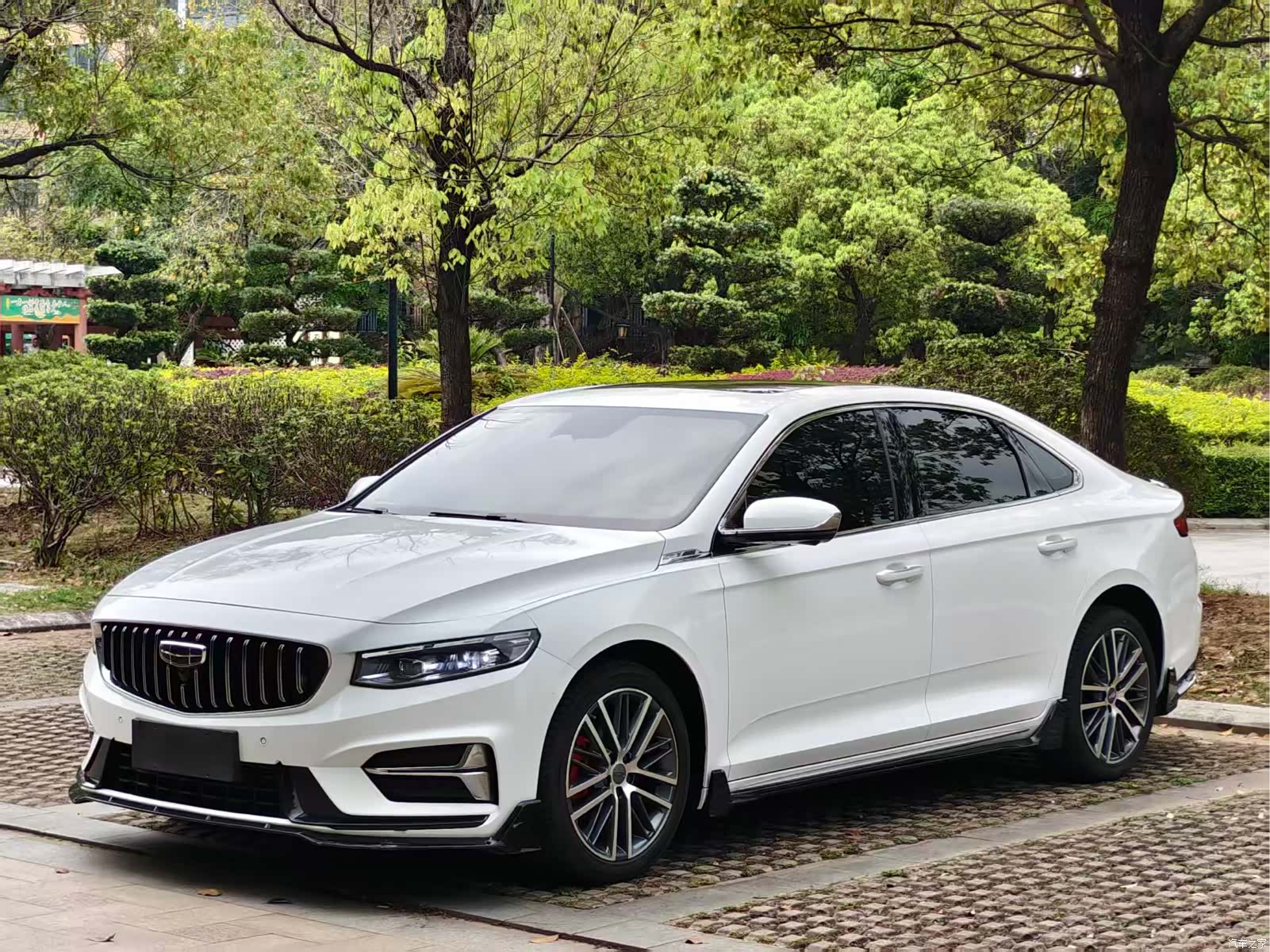 Geely Preface, 2024 1