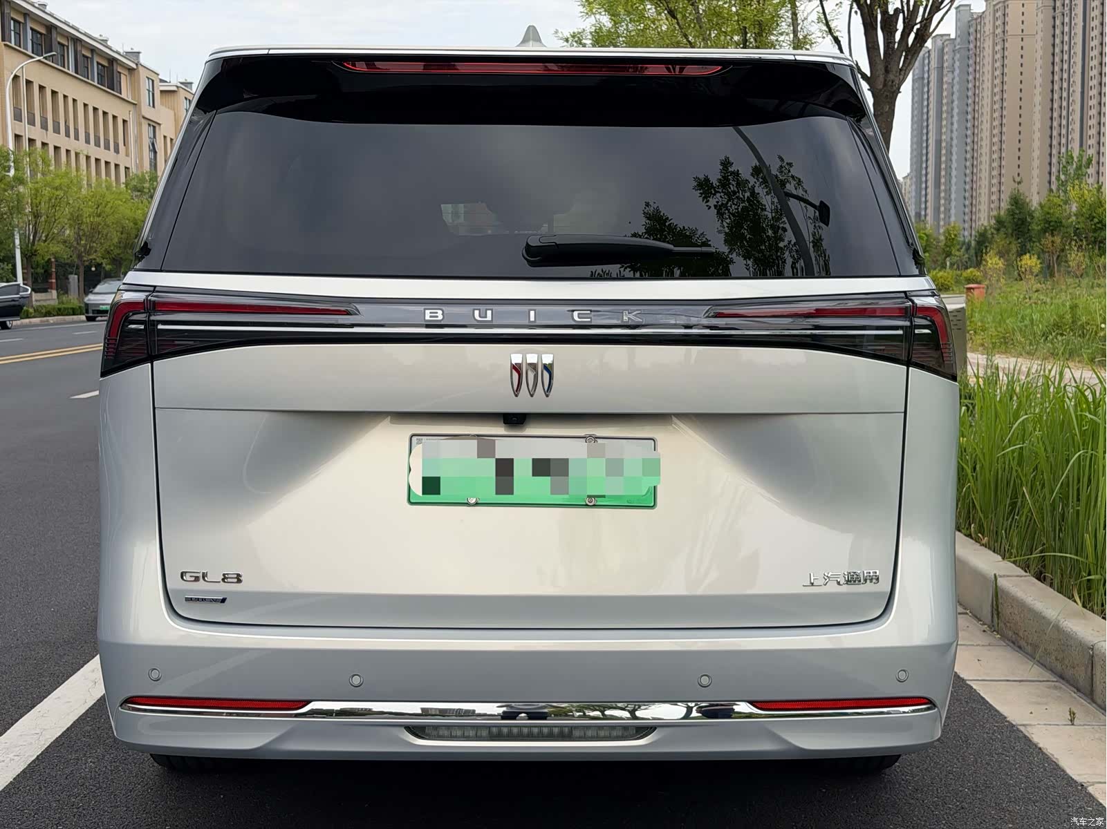 Buick GL8, 2025 4