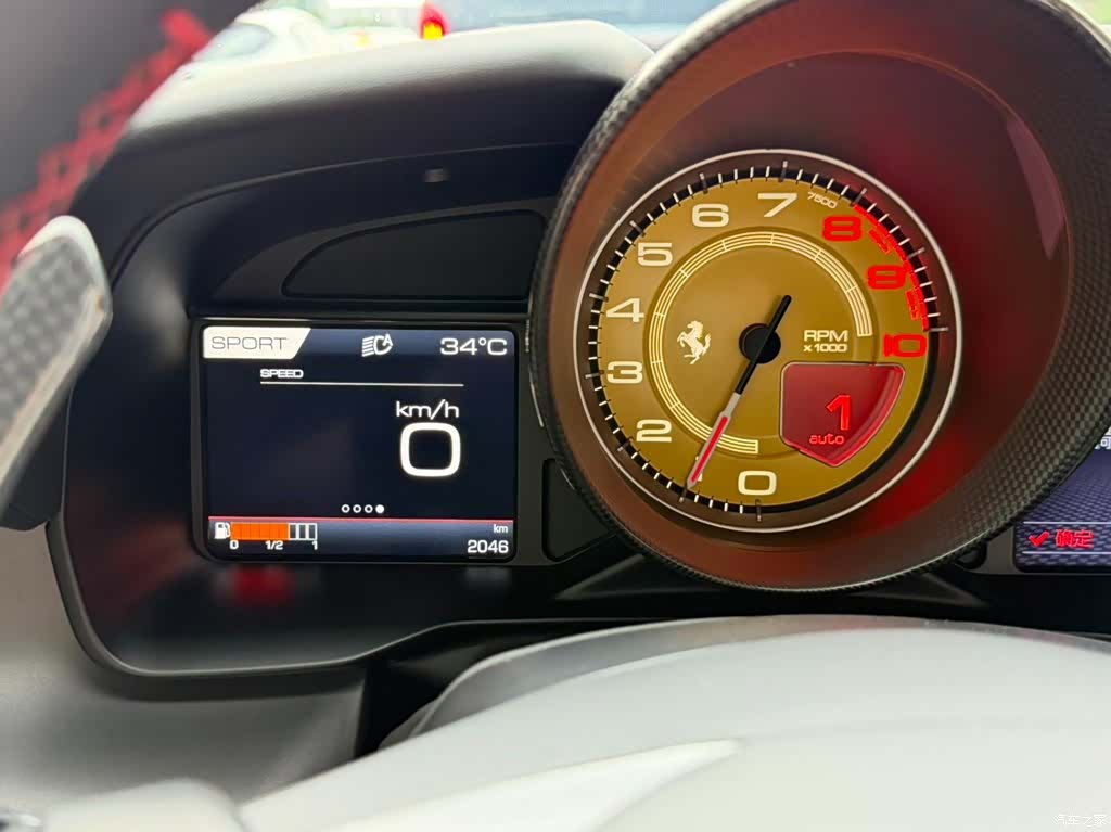 Ferrari F8, 2022 18