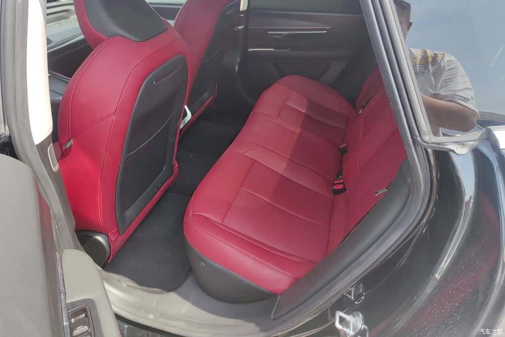 Xpeng P7, 2023 11