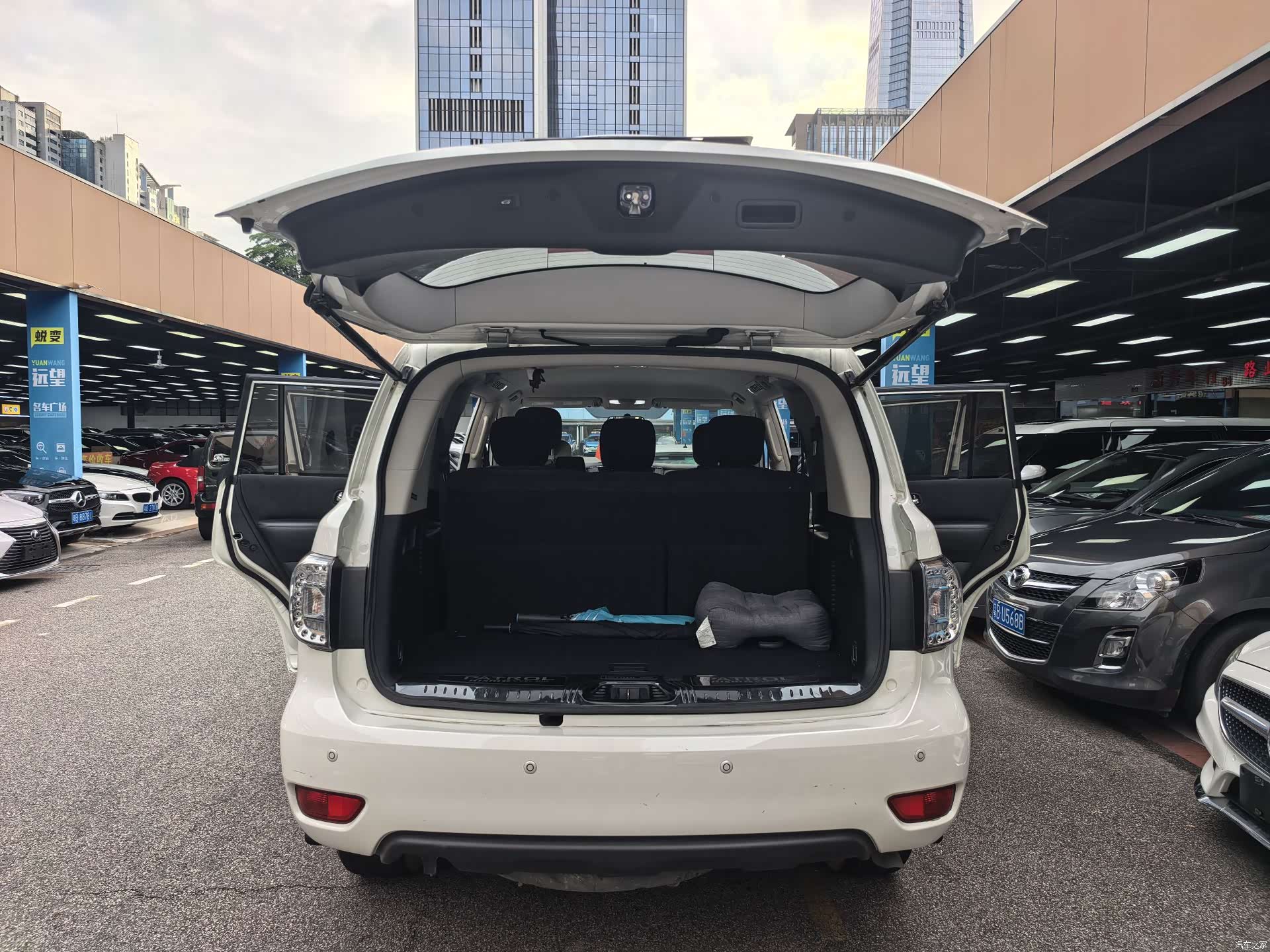 Nissan Patrol, 2018 11
