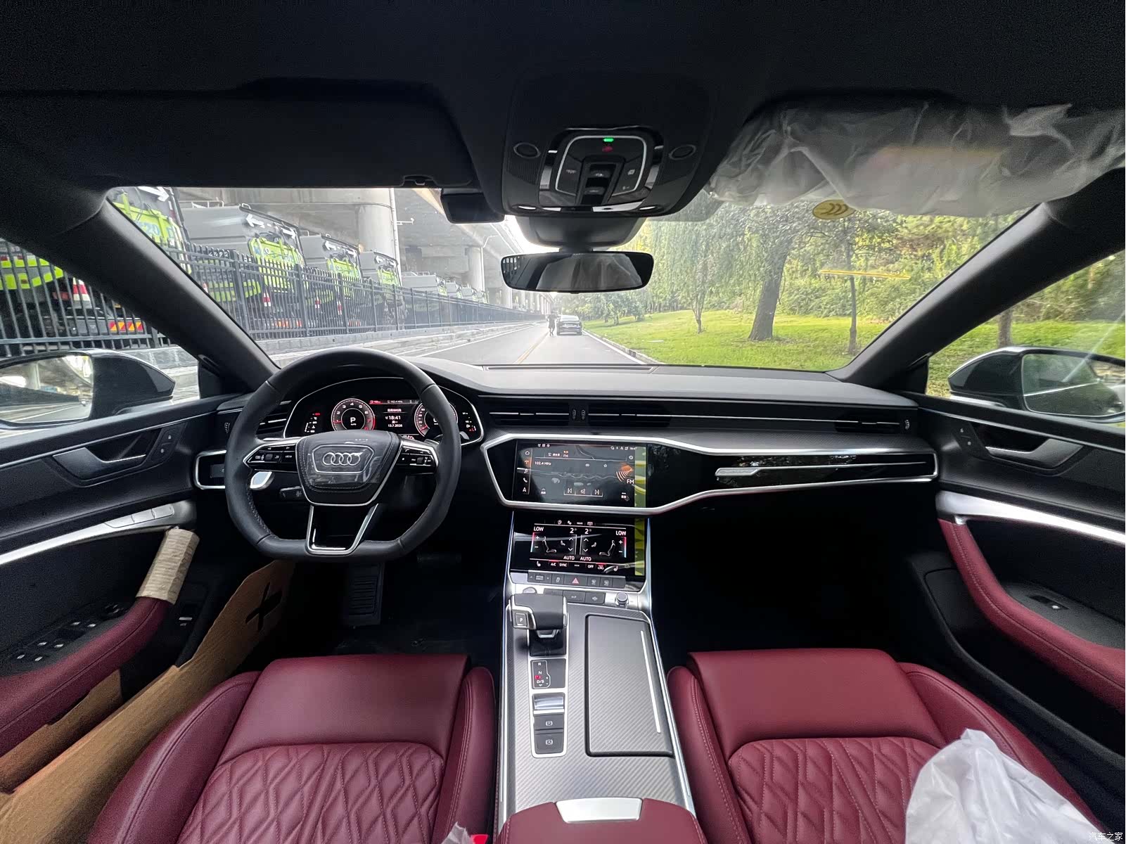 Audi A7L, 2026 8