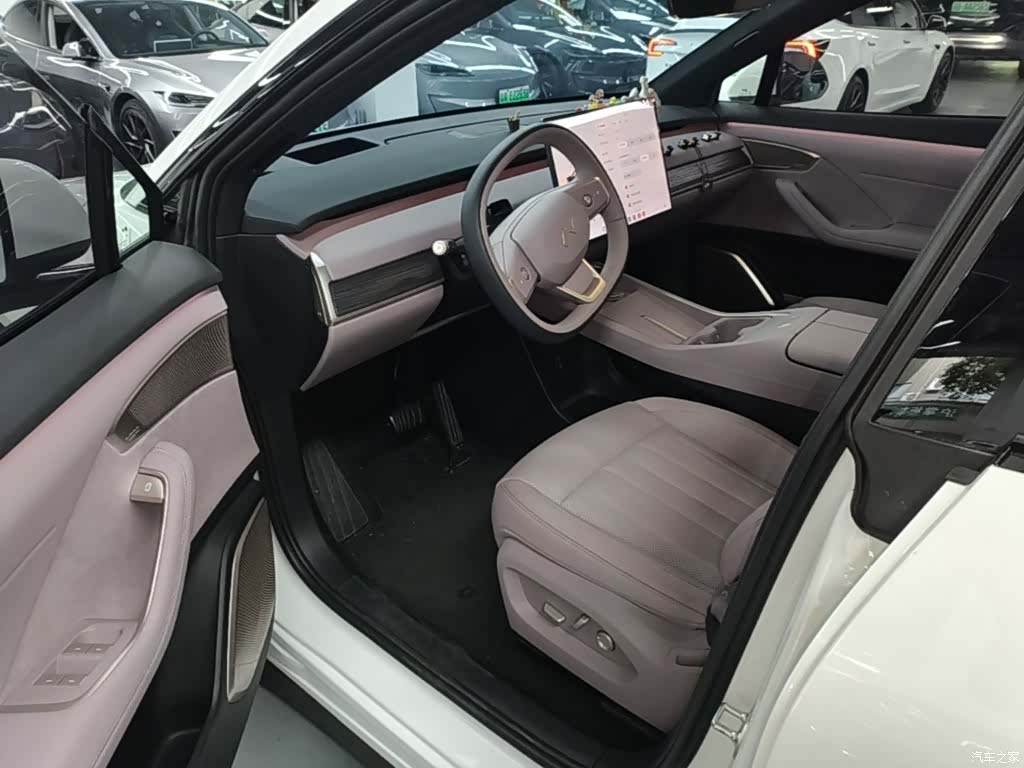 NIO L60, 2025 16