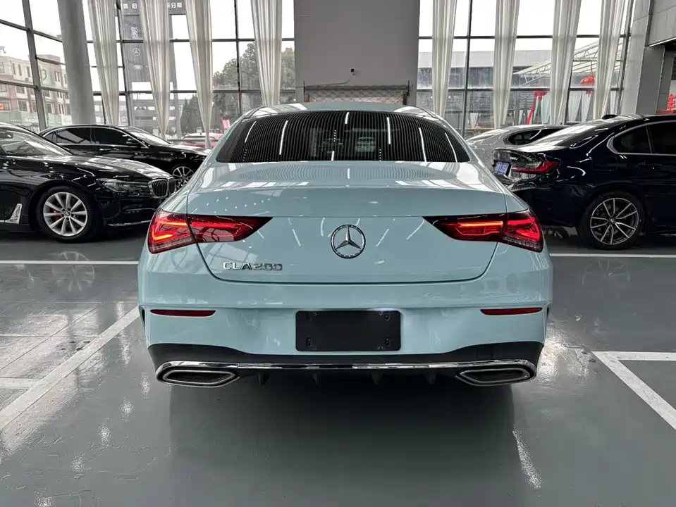 Mercedes-Benz CLA