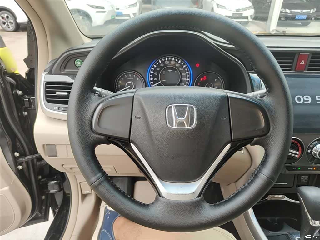 Honda Crider, 2015 11