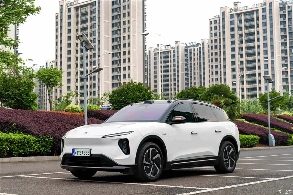 NIO ES6, 2025 1