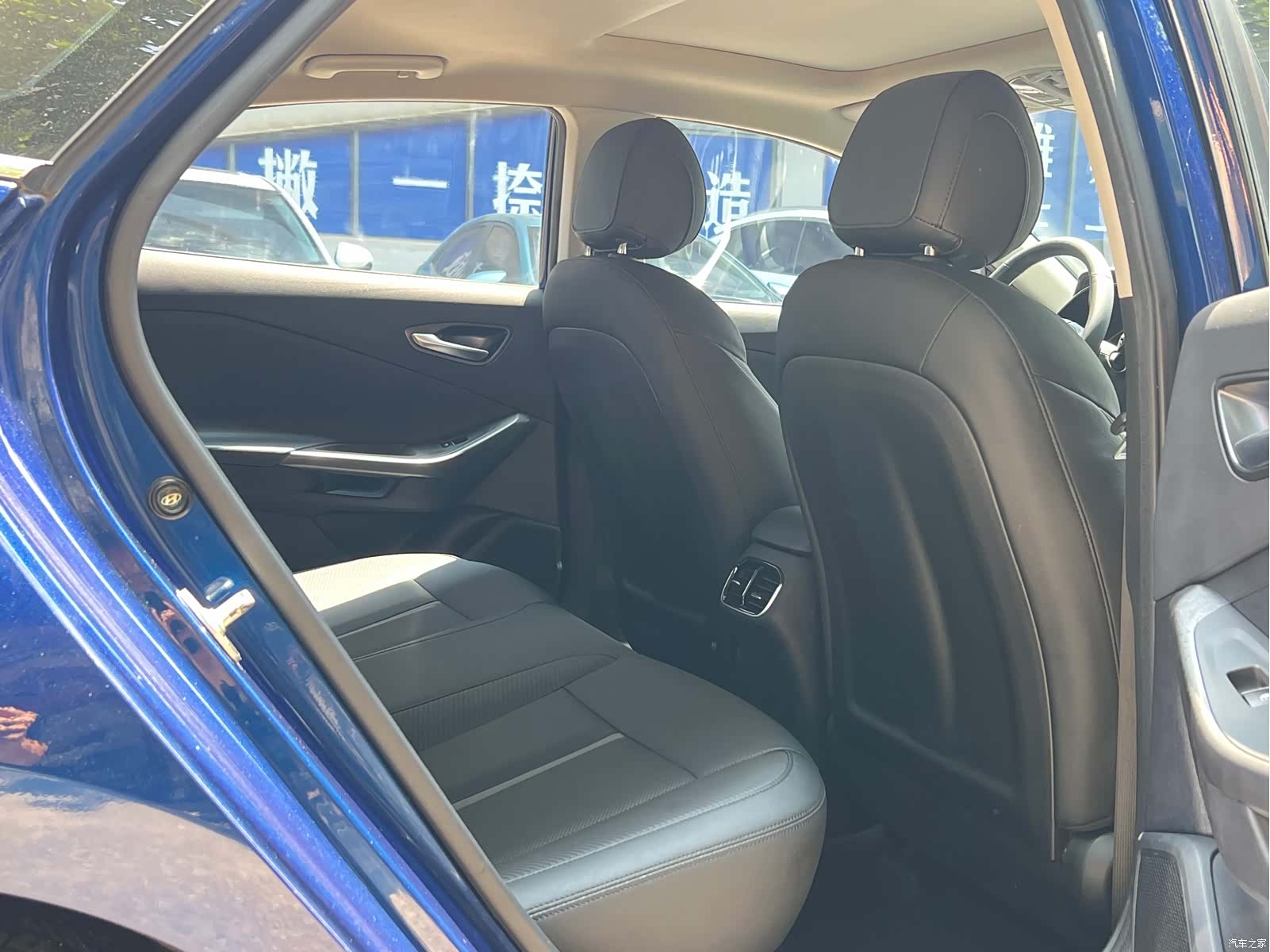 Hyundai Lafesta, 2019 11
