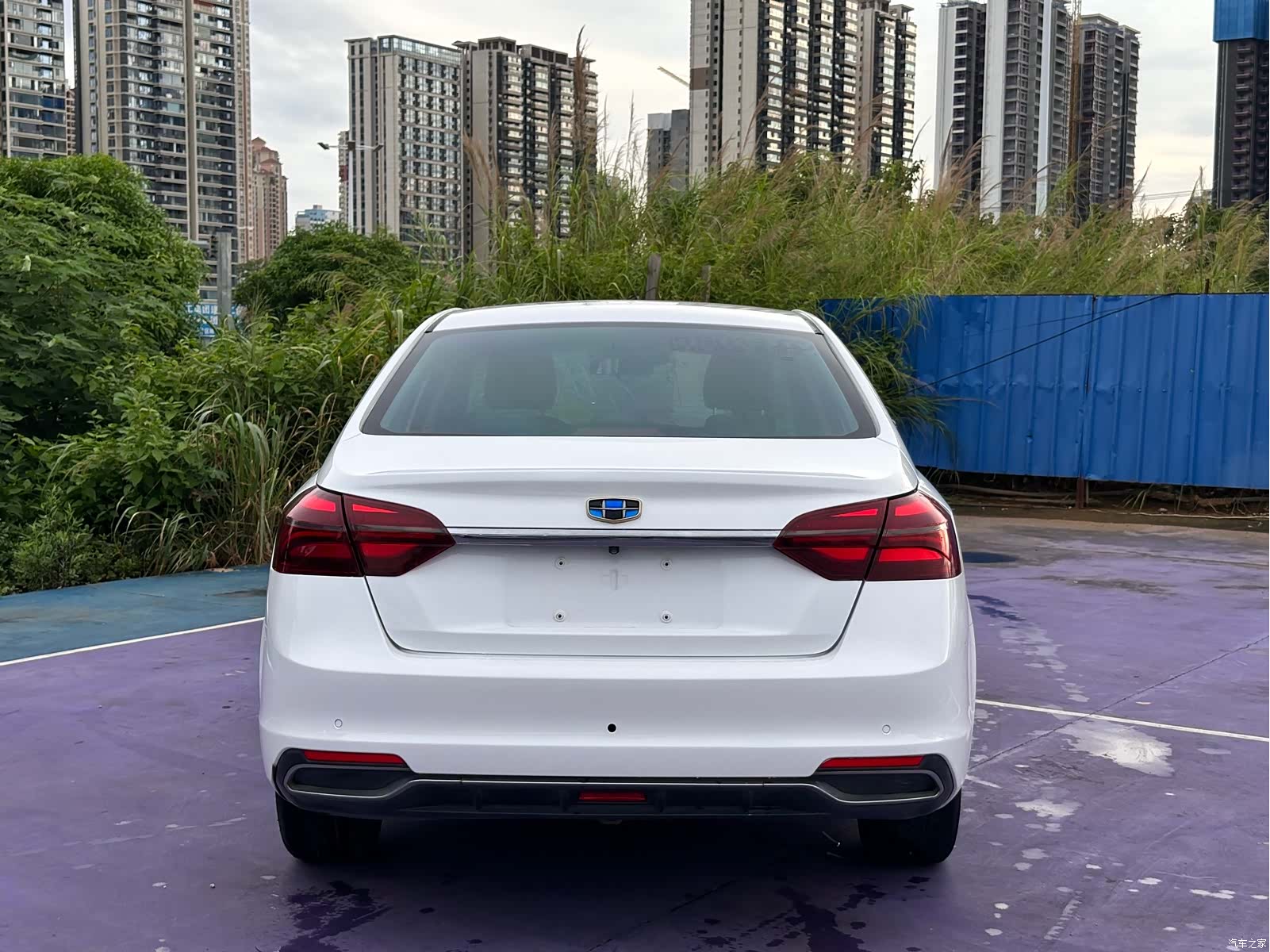 Geely Emgrand, 2018 4