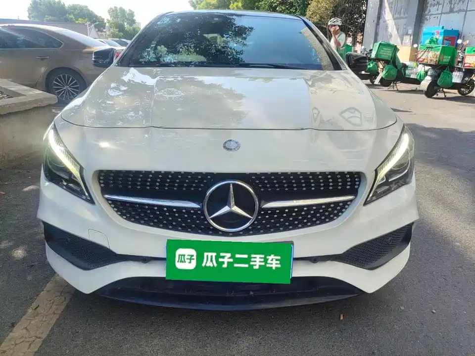 Mercedes-Benz CLA
