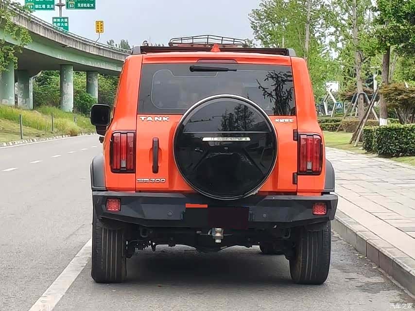 Tank 300, 2022 8
