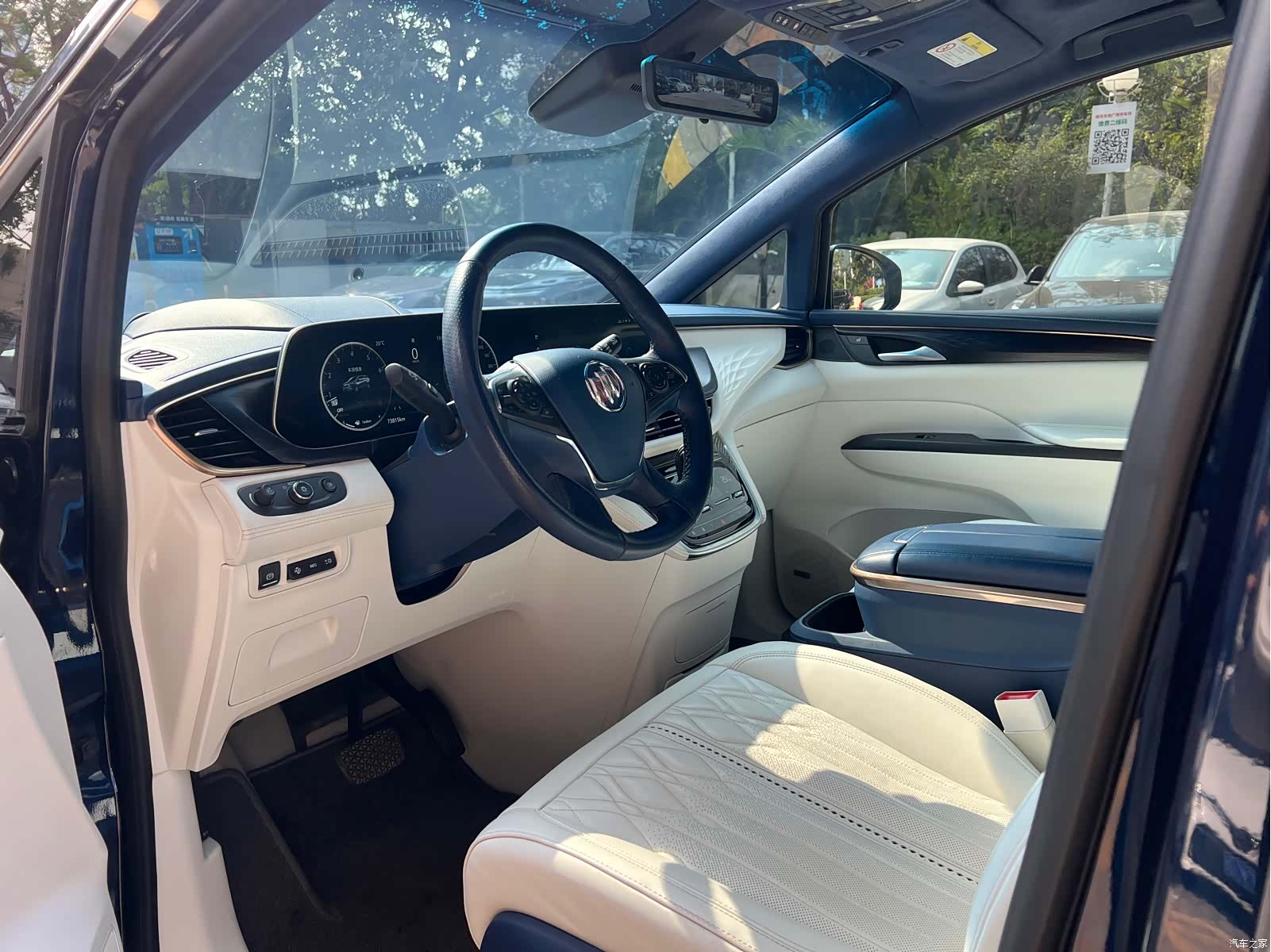 Buick GL8, 2021 4