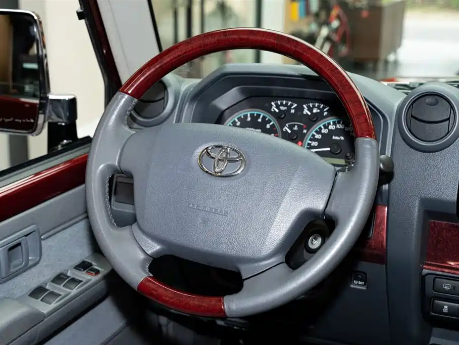 Toyota Land Cruiser Toyota Land Cruiser