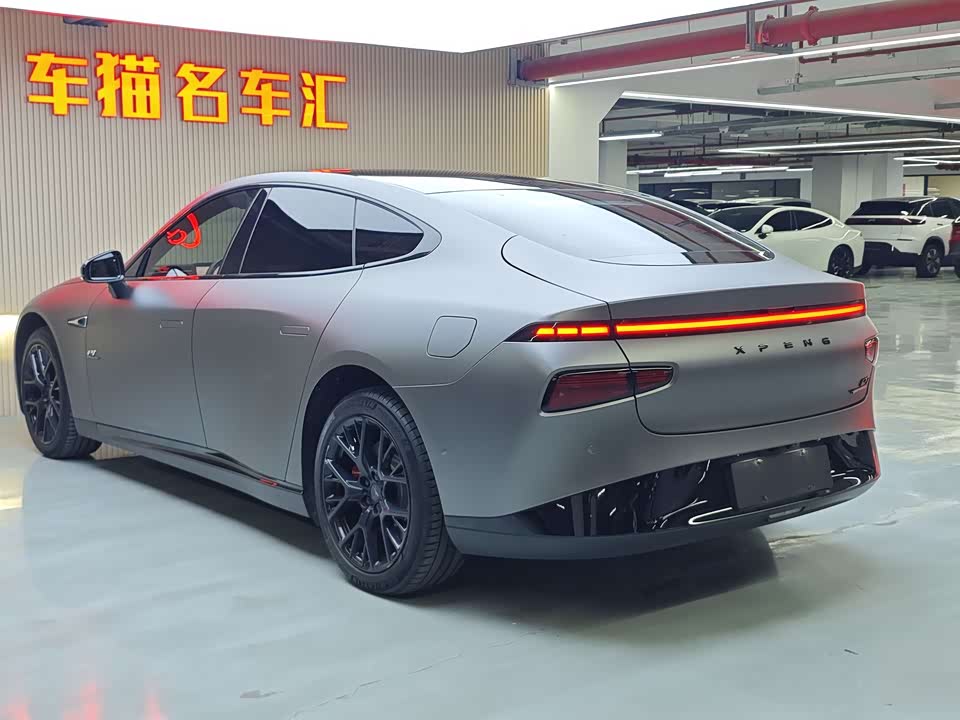 XPENG P7