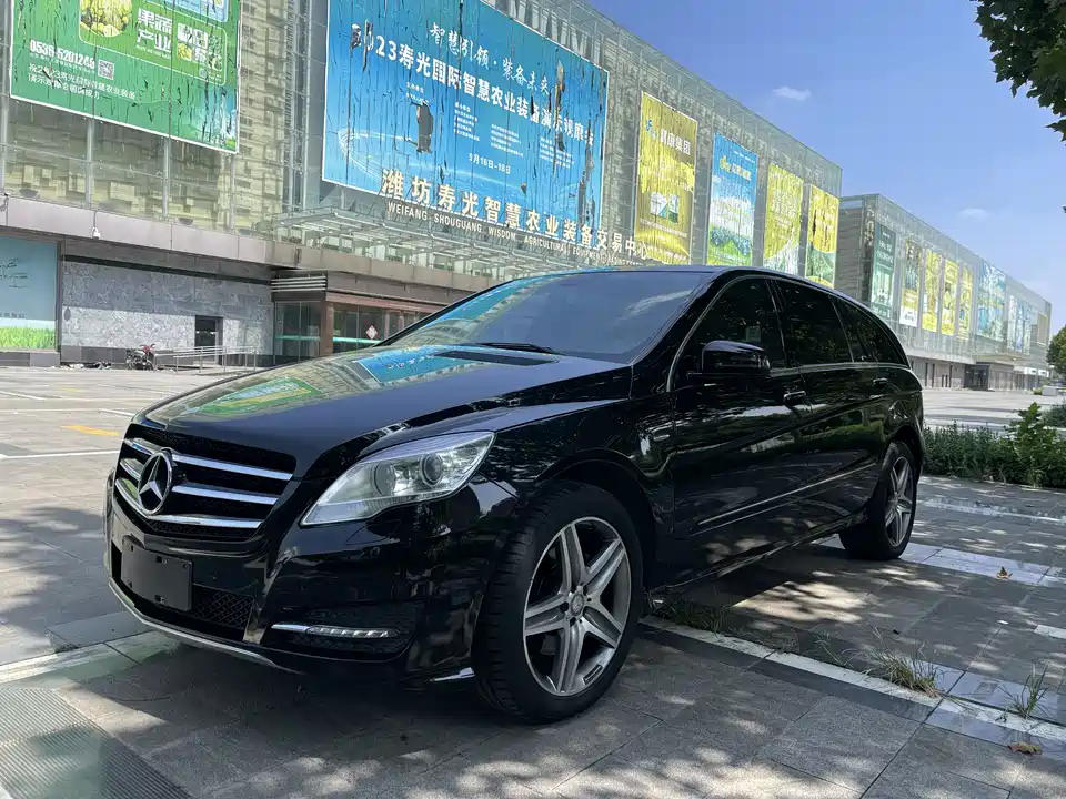 Mercedes-Benz R-class