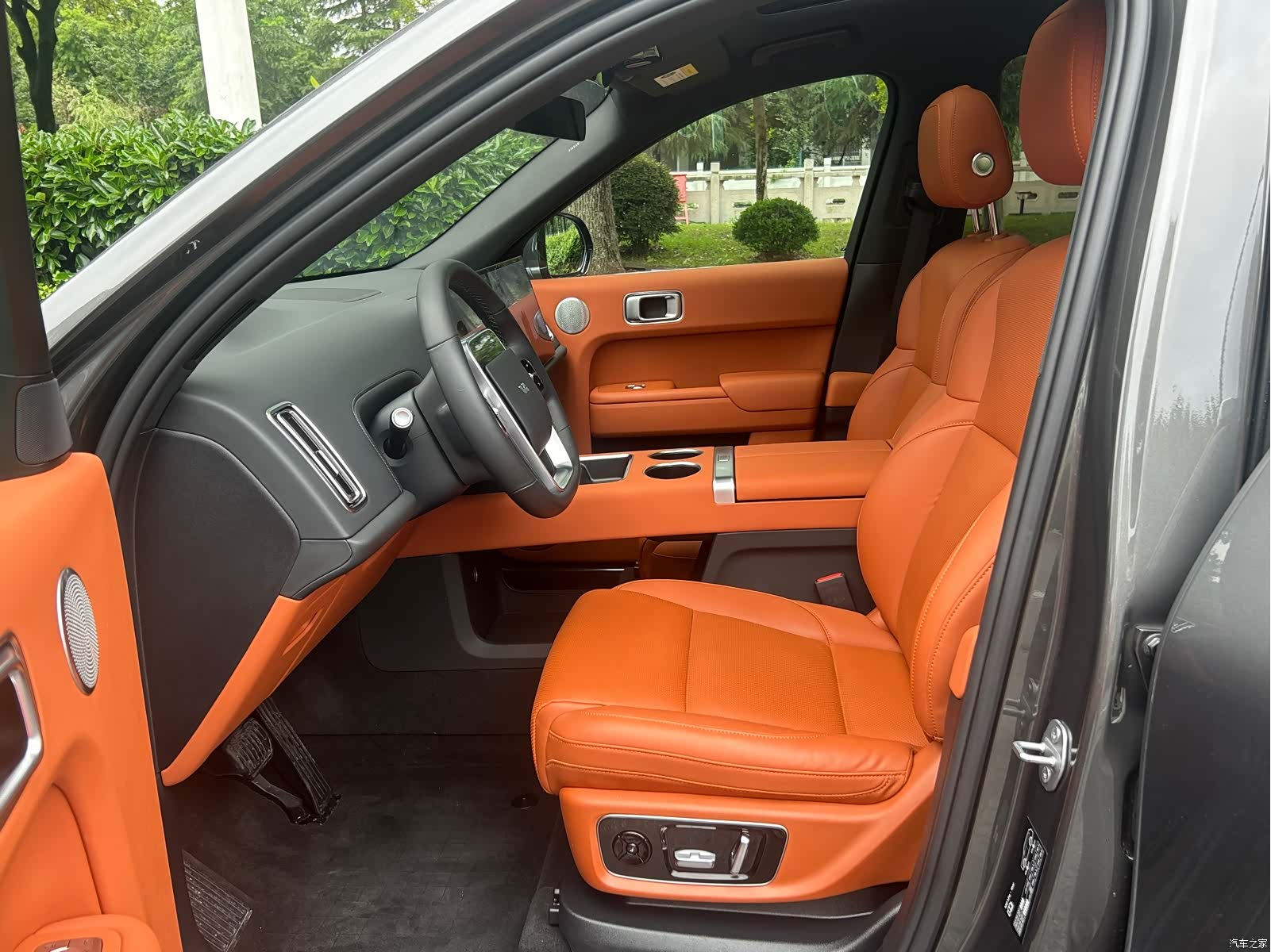 Li Auto L8, 2023 все фото