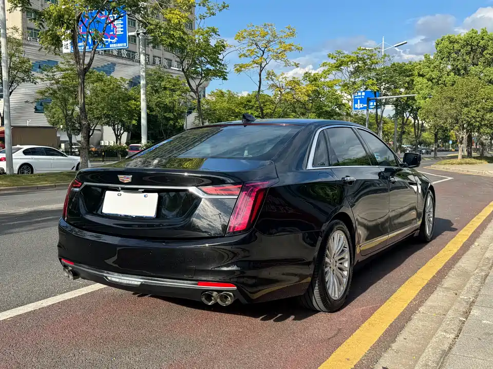 Cadillac CT6
