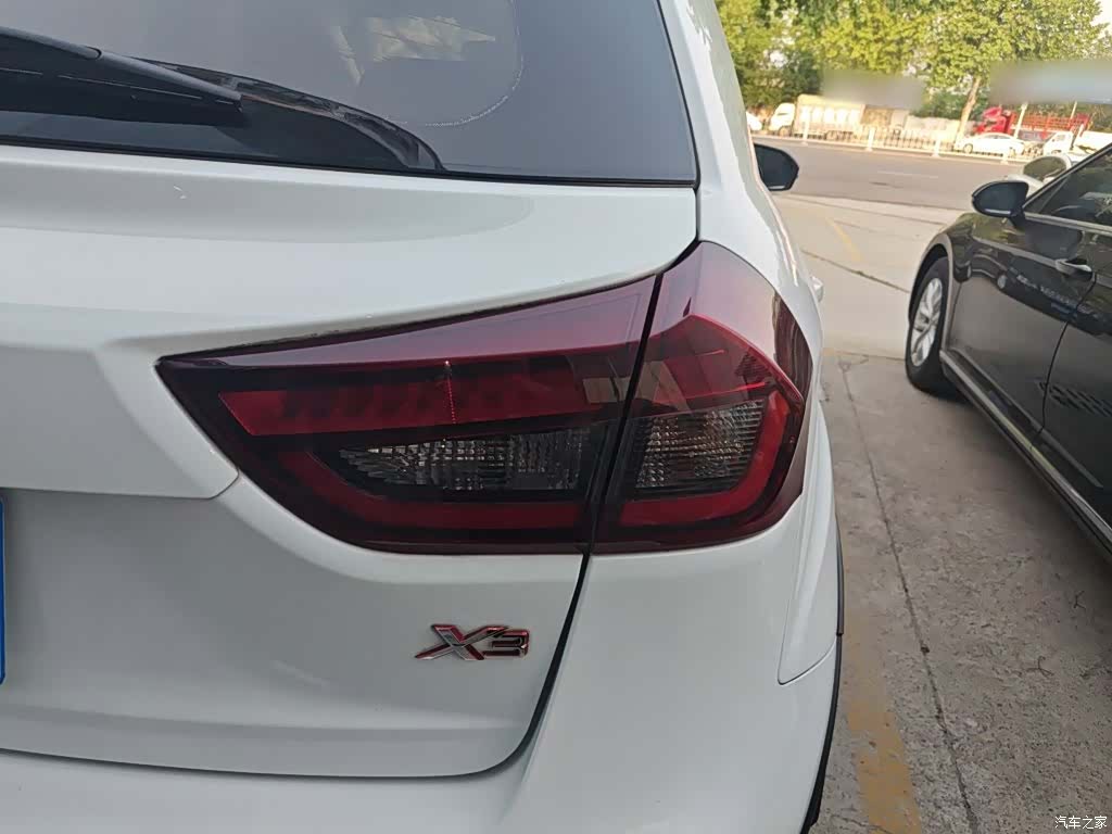 Geely X3, 2021 24