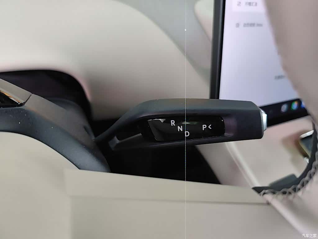 Xiaomi YU7, 2025 10