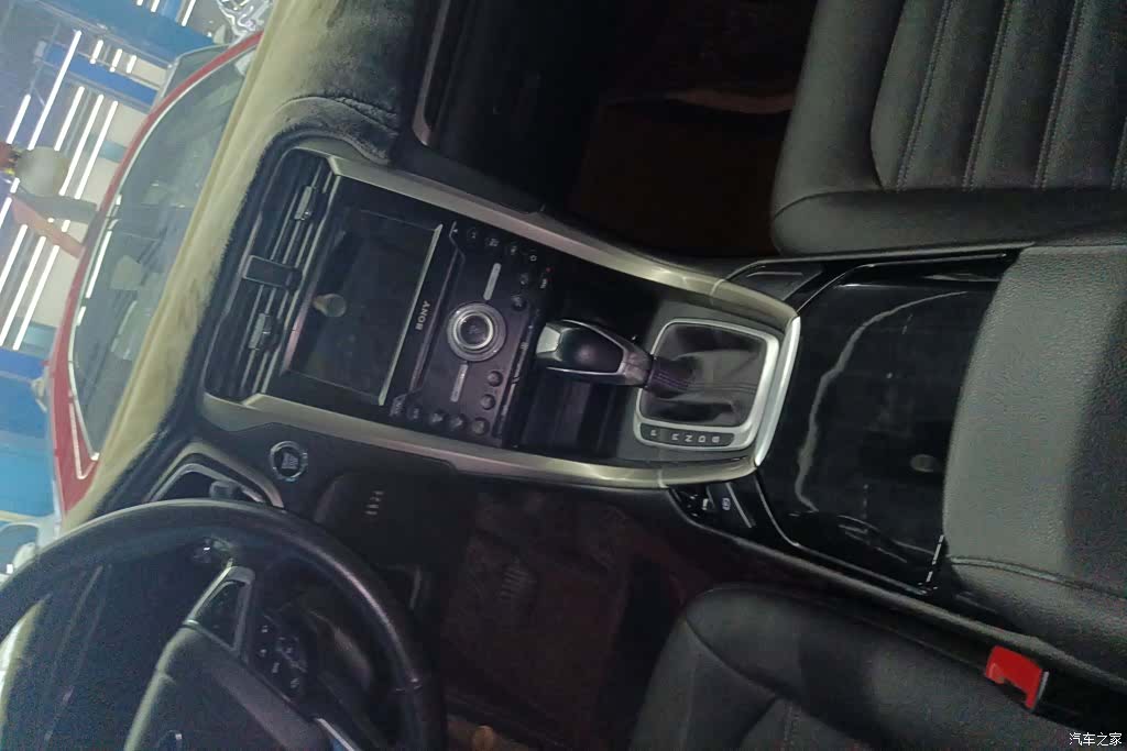 Ford Mondeo, 2016 13