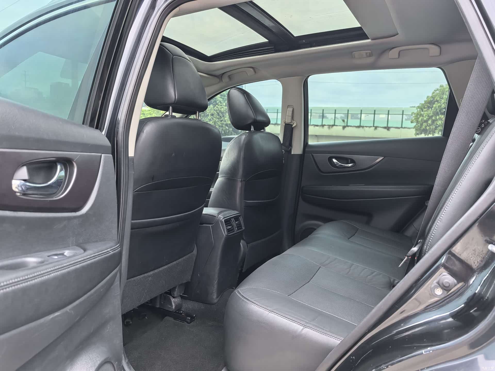 Nissan X-Trail, 2015 11