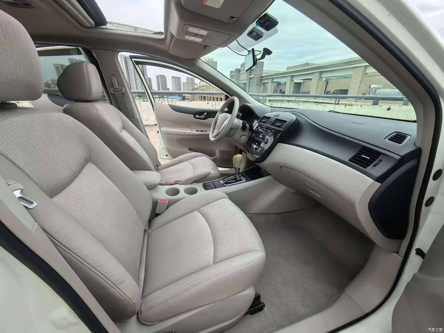 Nissan Sylphy, 2013 8