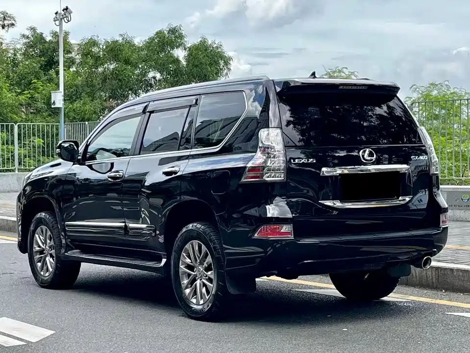 Lexus GX