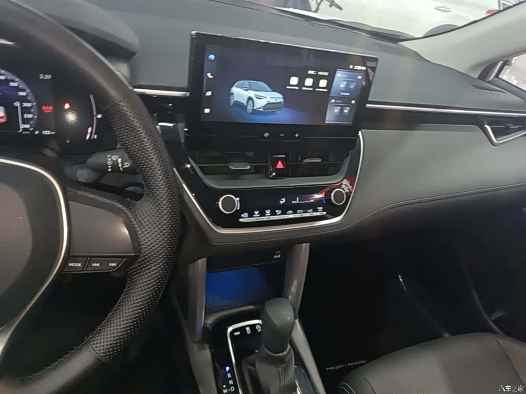 Toyota Frontlander, 2025 13