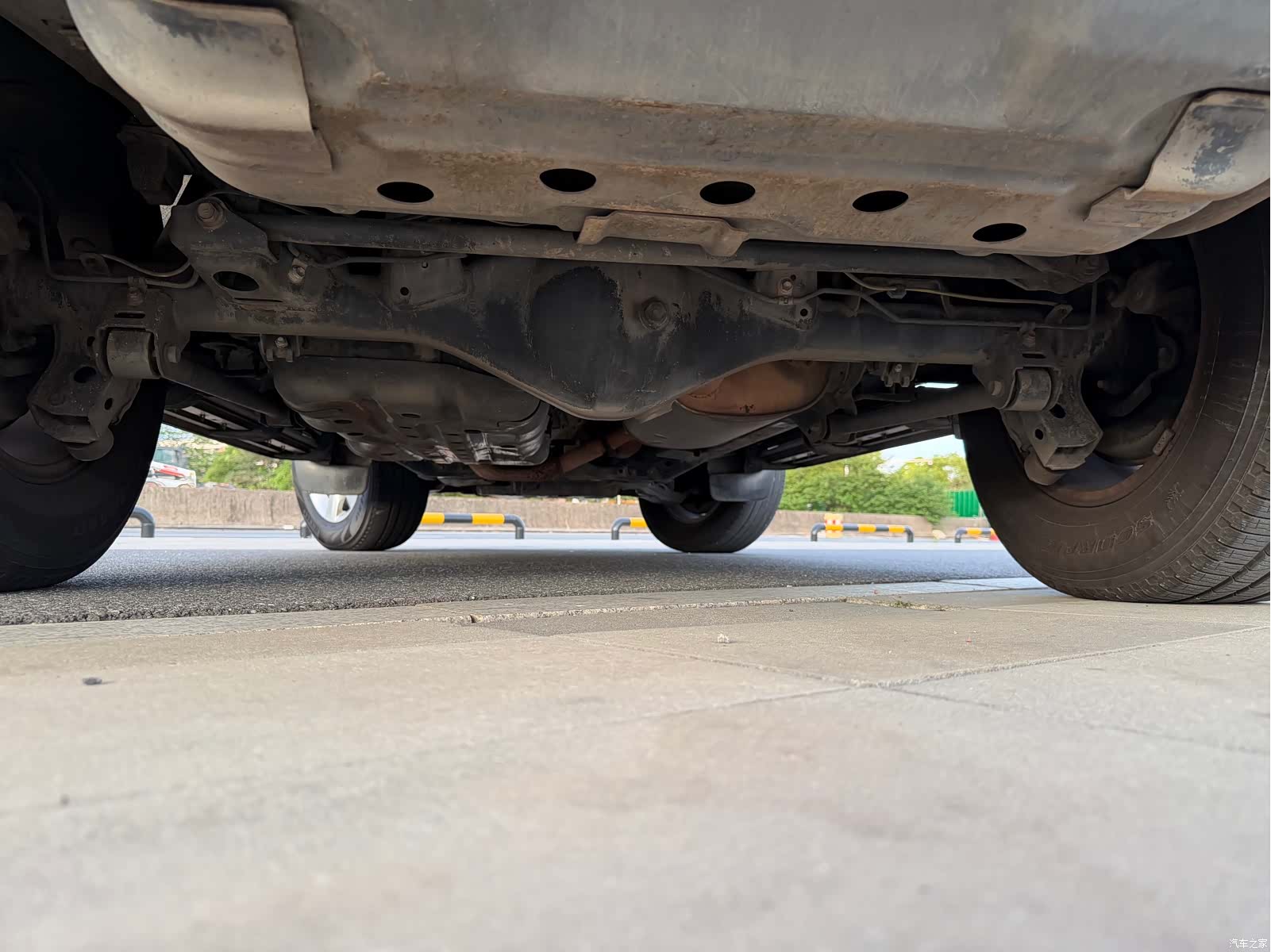 Toyota Prado, 2015 24
