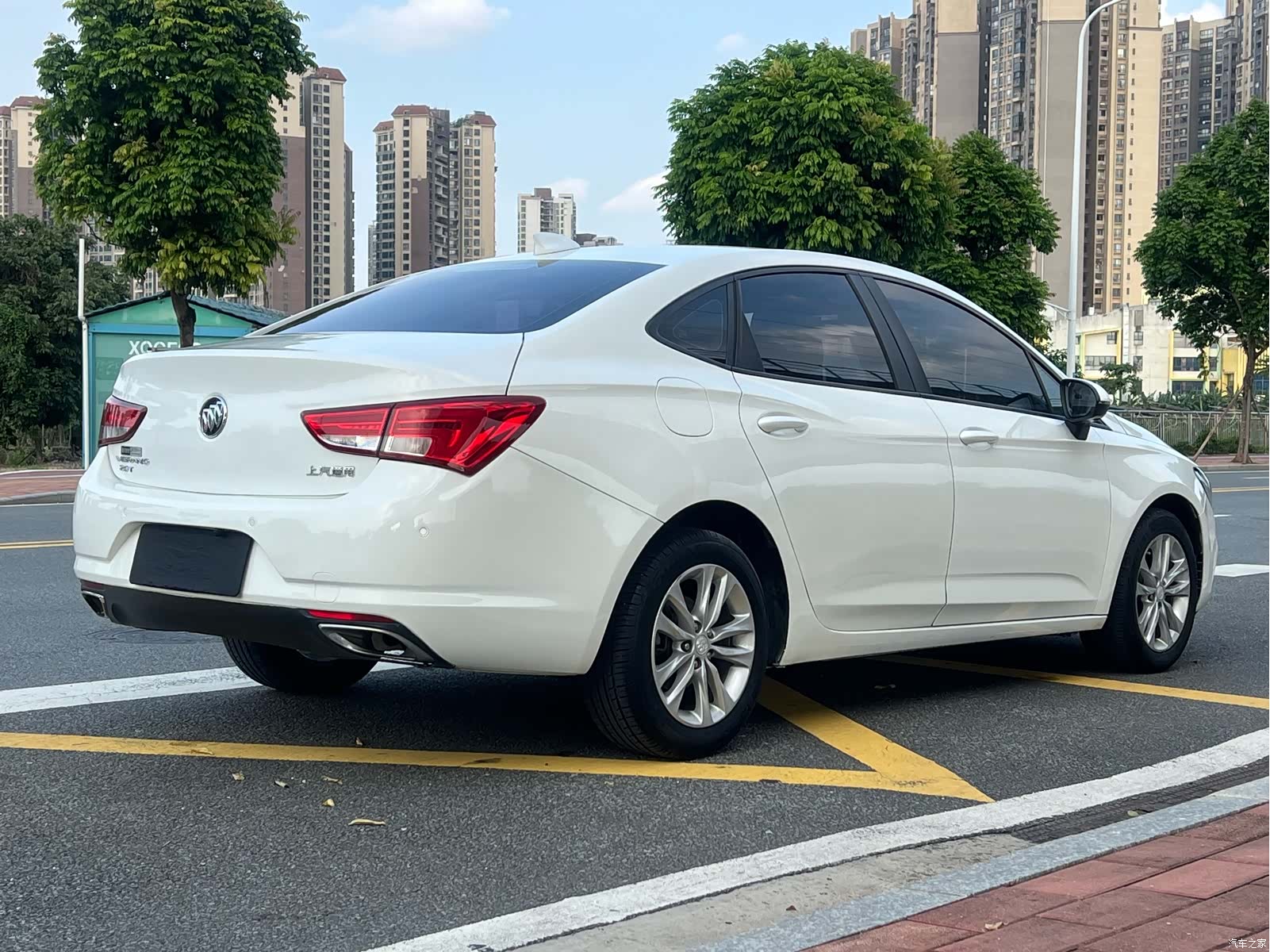 Buick Verano, 2018 7