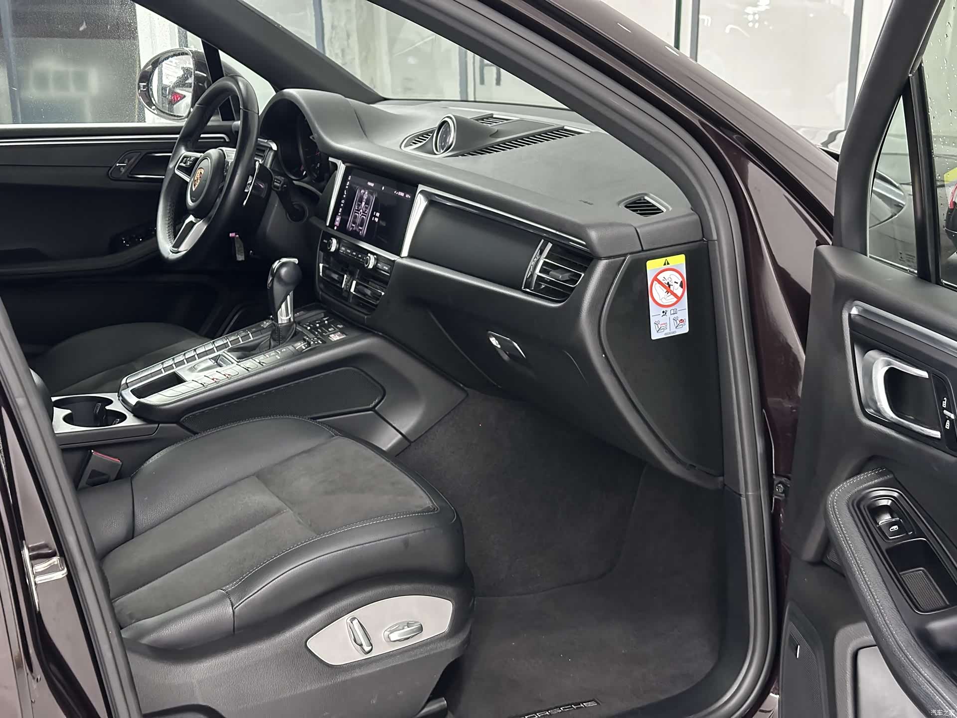 Porsche Macan, 2019 10