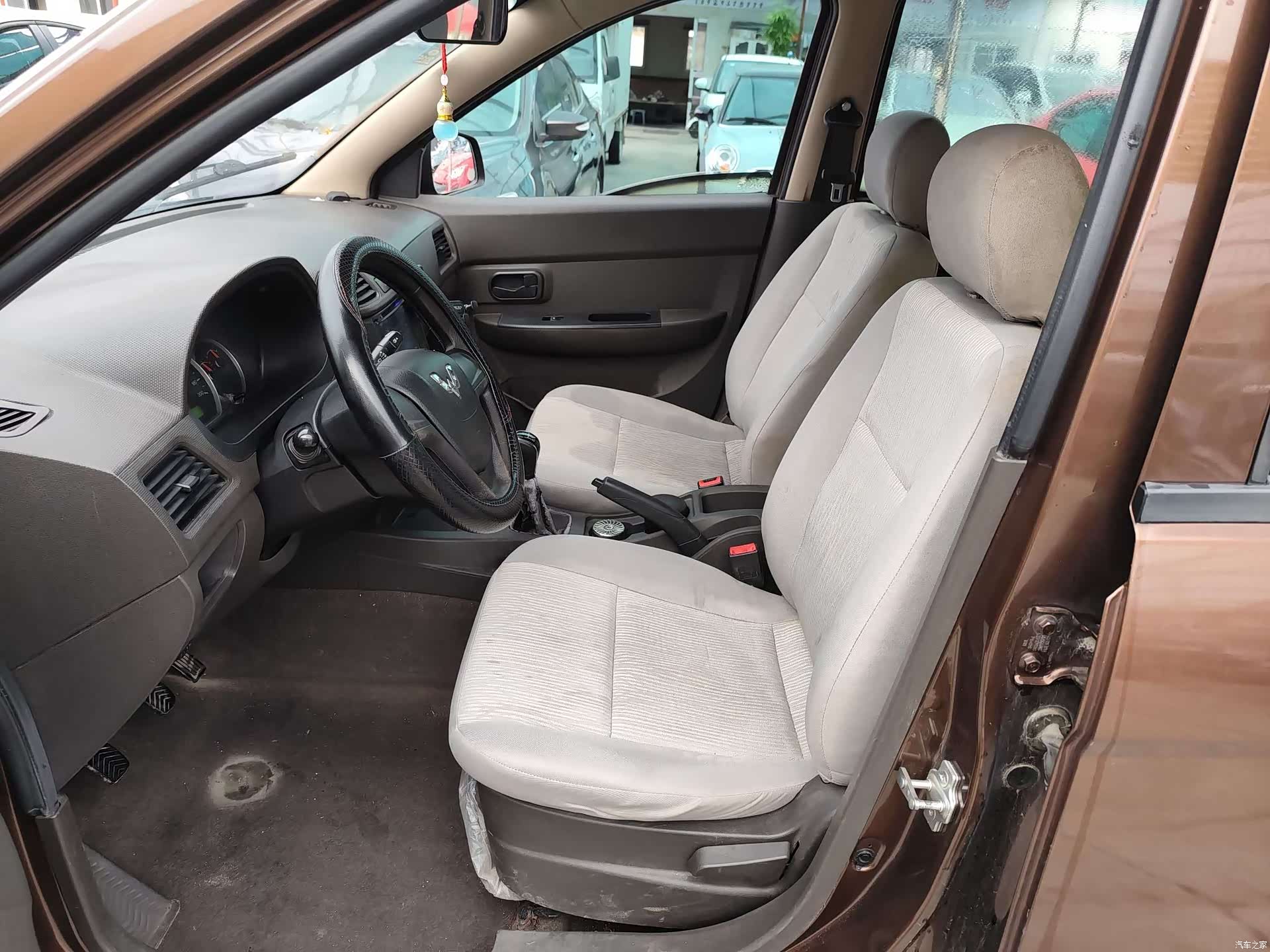Wuling Hongguang, 2017 6