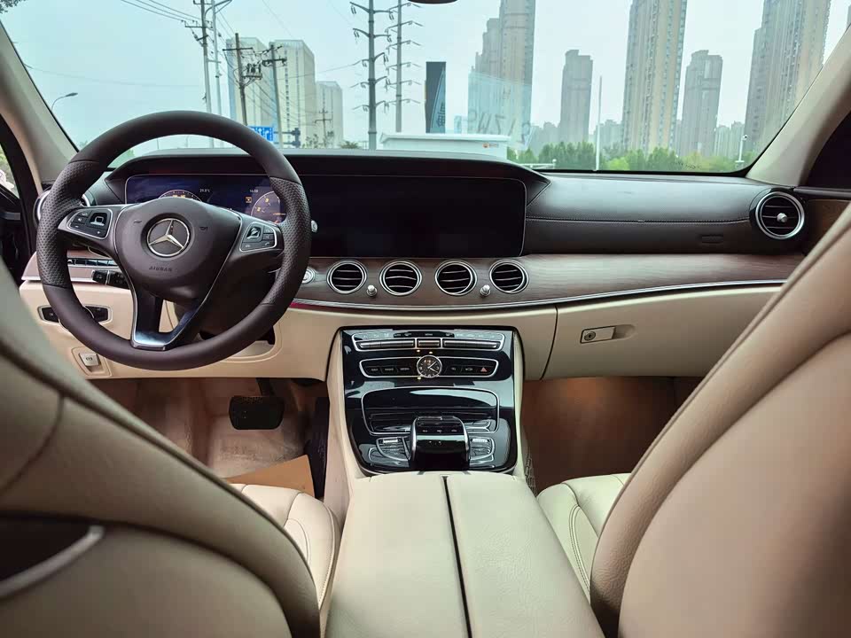 Mercedes-Benz E-class Mercedes-Benz E-class