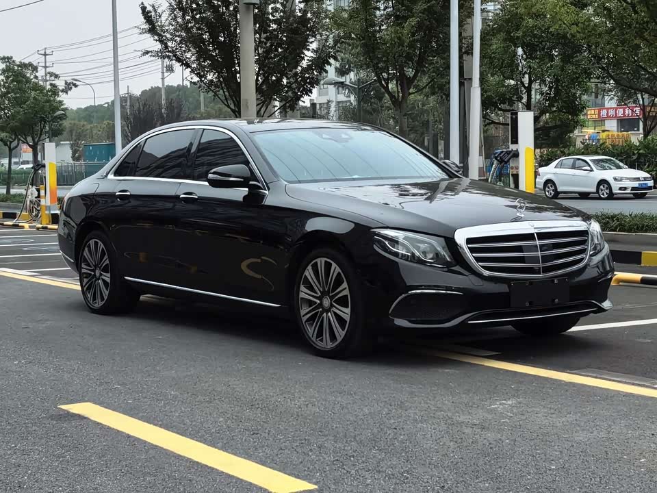 Mercedes-Benz E-class Mercedes-Benz E-class