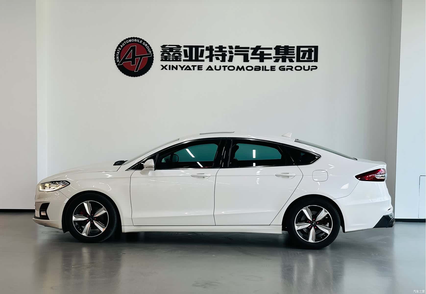 Ford Mondeo, 2019 3