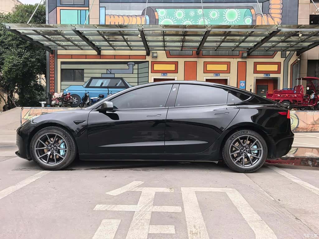 Tesla Model 3, 2021 16