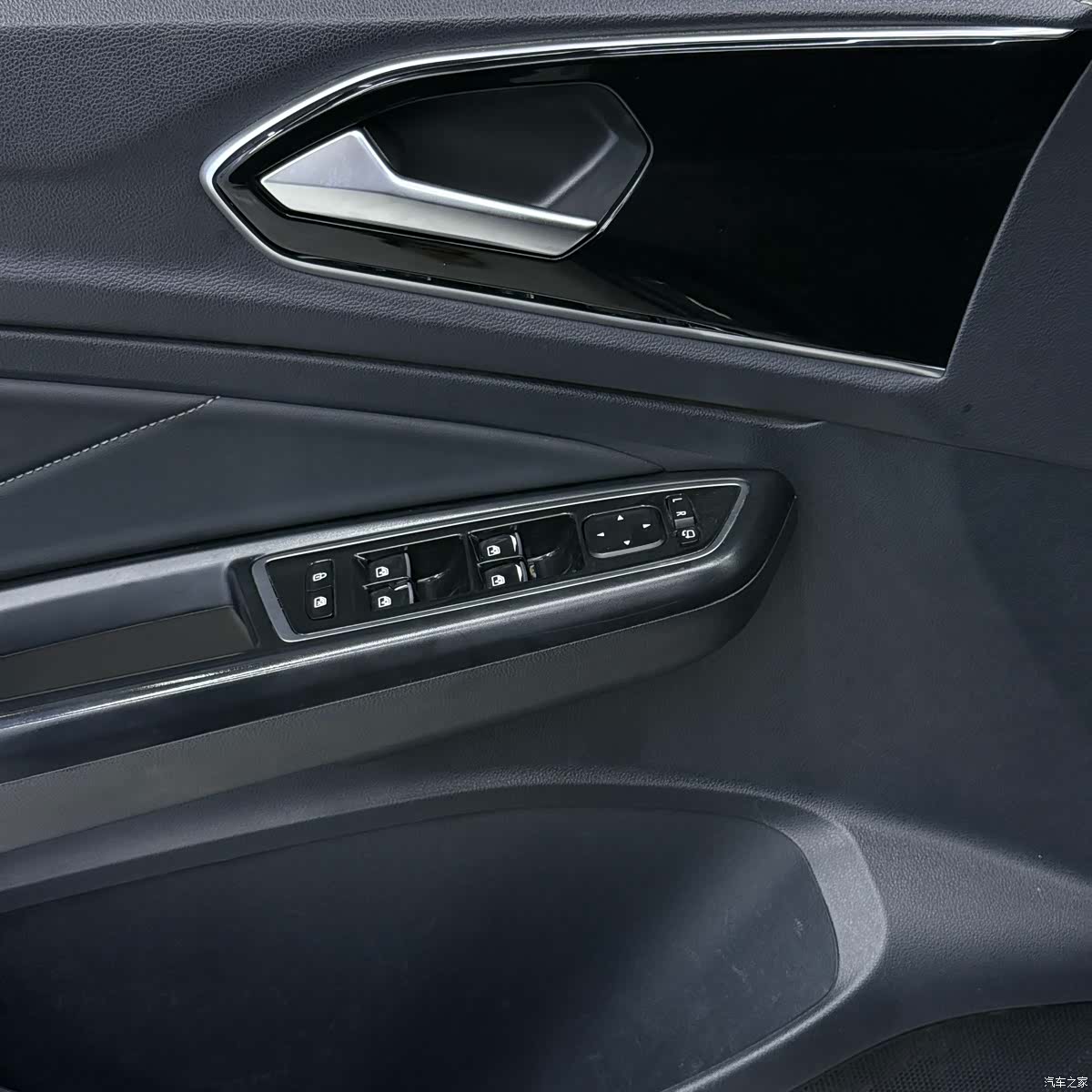 Volkswagen VS7, 2022 7