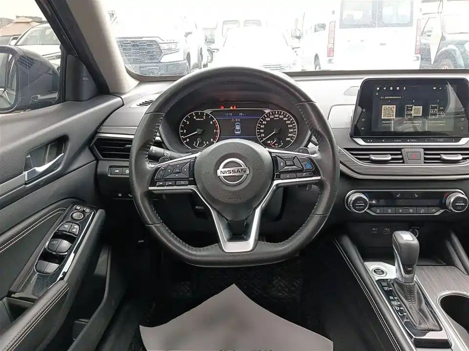 Nissan Teana