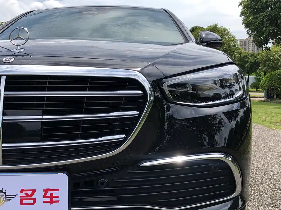Mercedes-Benz S-class Mercedes-Benz S-class