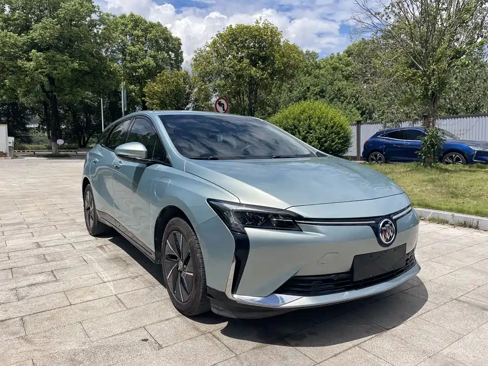 Buick Slightly blue 6