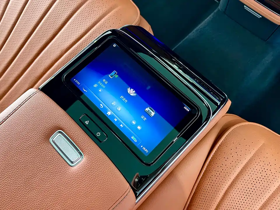 Mercedes-Benz S-class Mercedes-Benz S-class