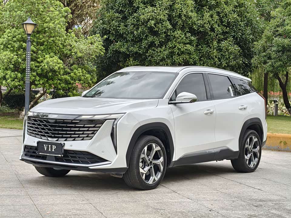 Geely Atlas L