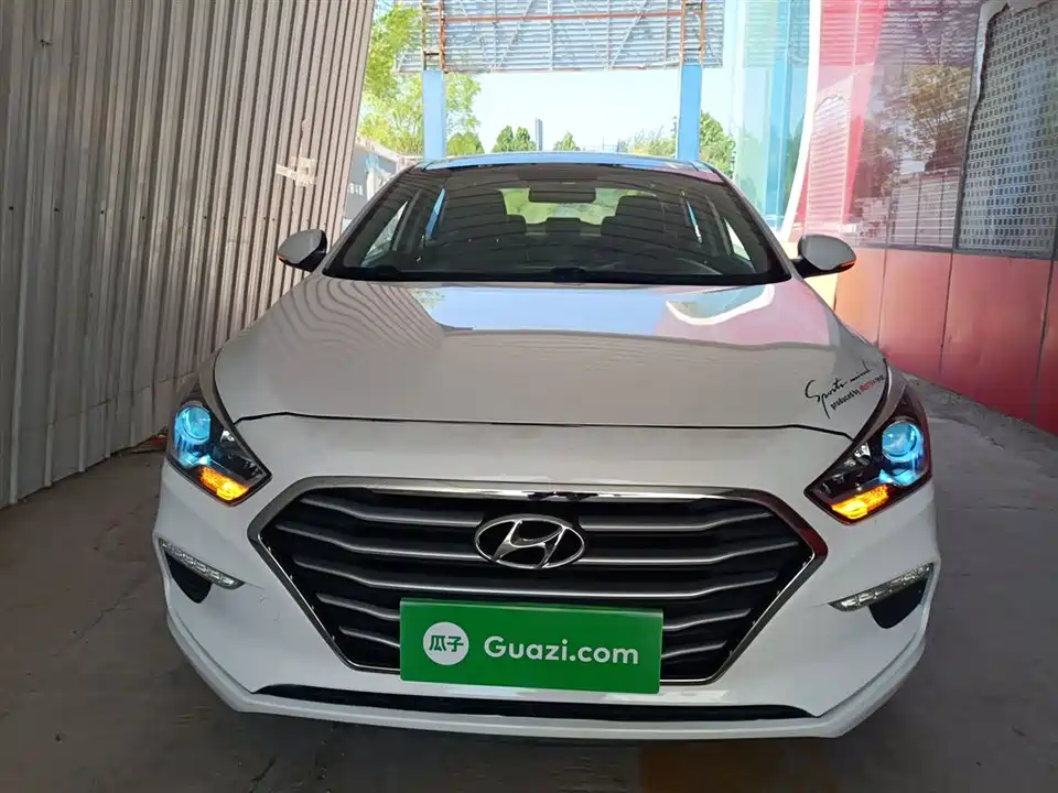 Hyundai Name picture