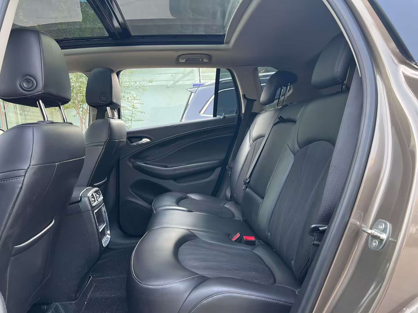 Buick Envision Plus, 2018 6