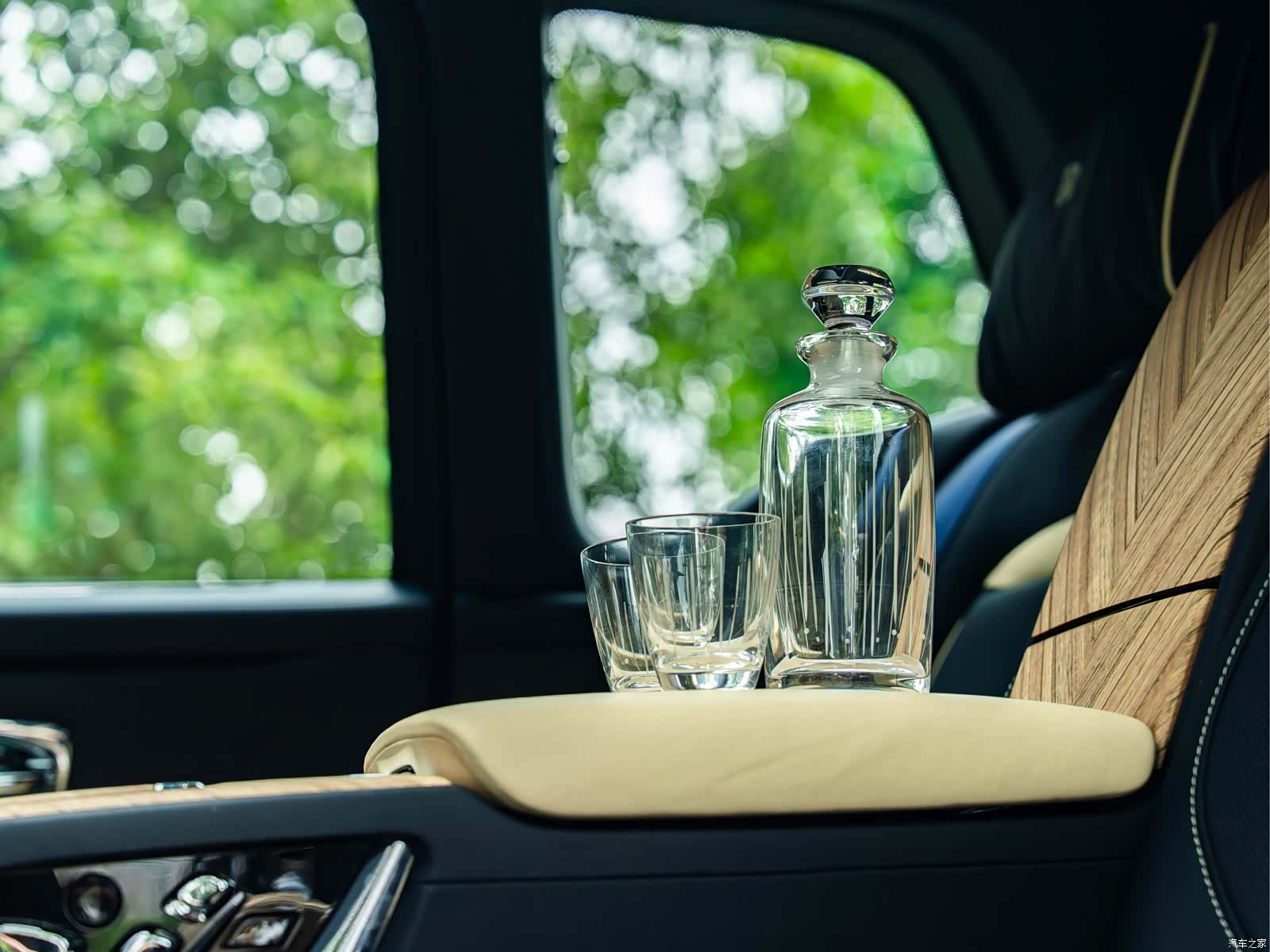Rolls-Royce Cullinan, 2020 13