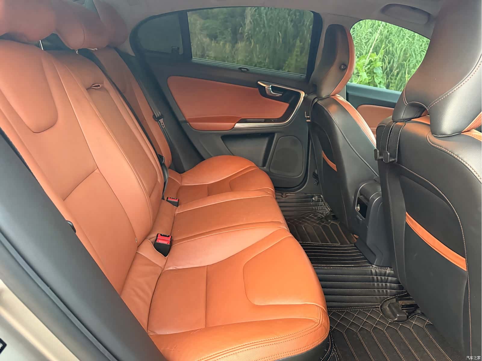 Volvo S60, 2015 12