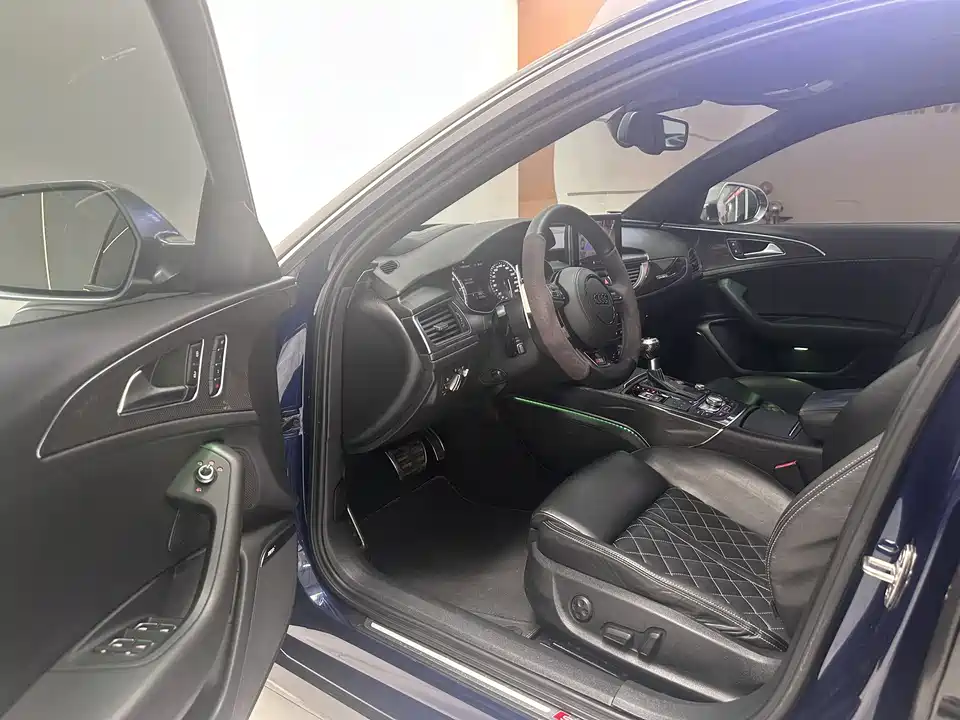 Audi S6